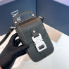 디올 새들 스트랩 버티컬 파우치백(Saddle Vertical Pouch with Strap)