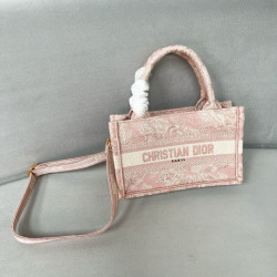 디올 21.5CM X 13CM X 7.5CM