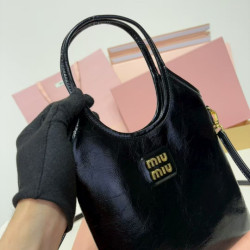 미우미우(Miu Miu)아이비(Ivy) 가죽 백 玛丽莲