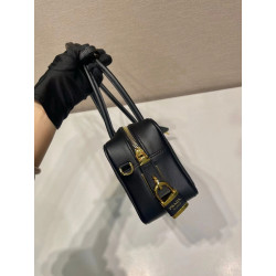 프라다 瑶瑶 28CM X 13CM X 8CM