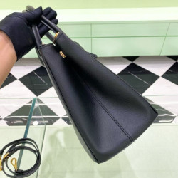 프라다 32CM
