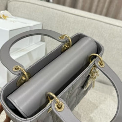 디올 여왕샵 女王