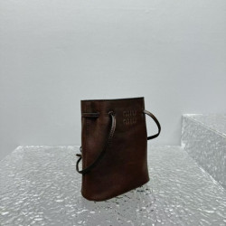 미우미우 豆 14CM X 17CM X 6CM