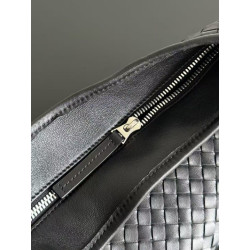 보테가 38CM X 24CM X 2CM