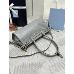 프라다 32CM