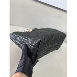 디올-