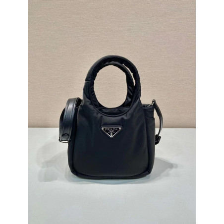 프라다 瑶瑶 19CM  X 16CM X 10CM