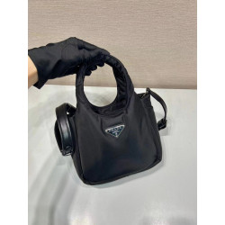 프라다 瑶瑶 19CM  X 16CM X 10CM
