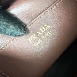프라다