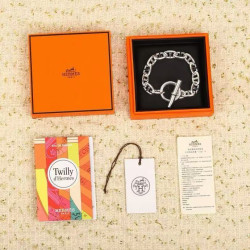 에르메스 MOMO 750v金+咪金   1850  925