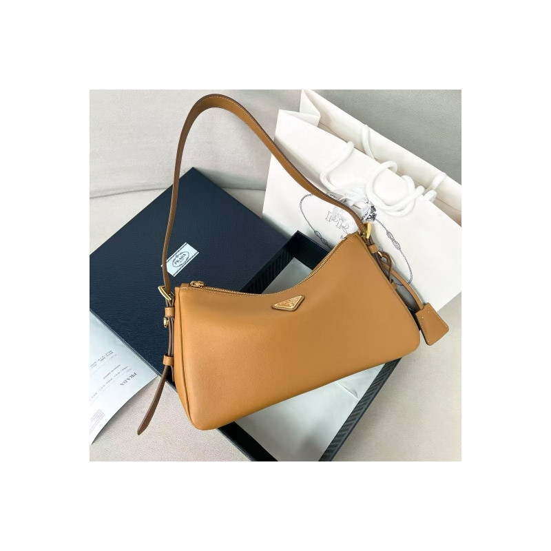 프라다 中号 31CM