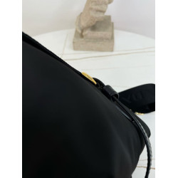 프라다 블랙프레임