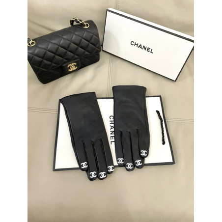 샤넬 2025/26 가을-겨울 프리 컬렉션 램스킨 글러브
