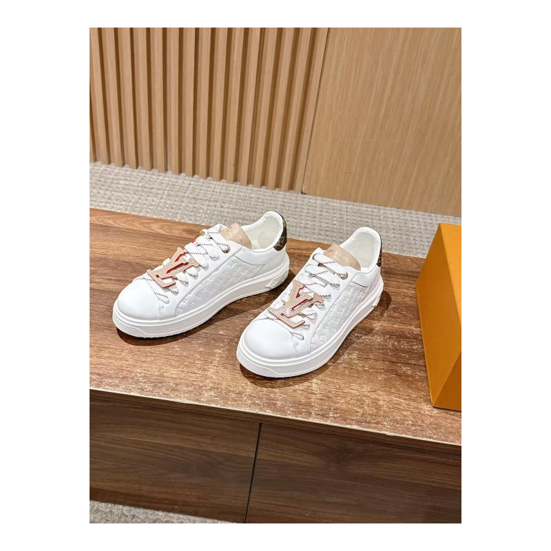 루이 비통(Louis Vuitton) 타임 아웃 스니커즈