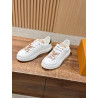 루이 비통(Louis Vuitton) 타임 아웃 스니커즈