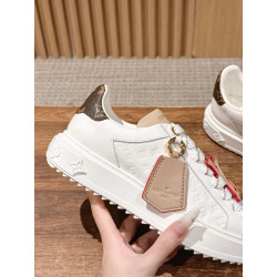 루이 비통(Louis Vuitton) 타임 아웃 스니커즈