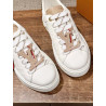 루이 비통(Louis Vuitton) 타임 아웃 스니커즈