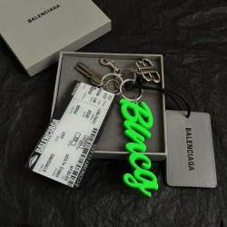 발렌시아가 MOMO