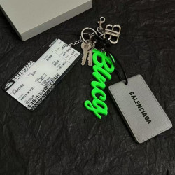 발렌시아가 MOMO