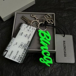 발렌시아가 MOMO