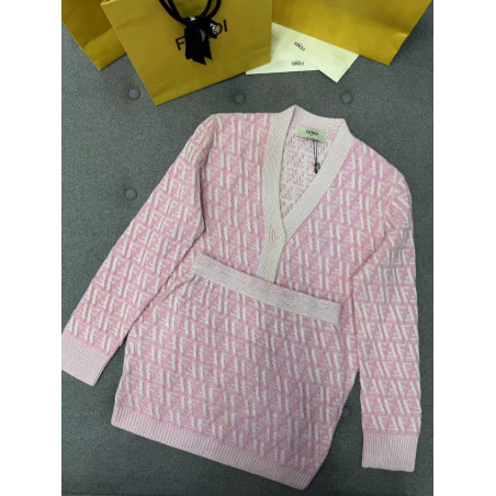 펜디 VIP 上衣690短裙420