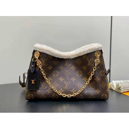 루이비통 莉 여왕샵 17CMx10CMx26CM