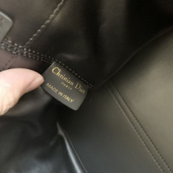 디올 엔젤샵  小号2300 中号2400