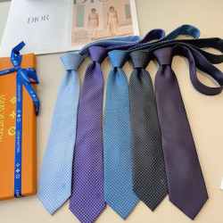 루이비통 모노그램 실크 넥타이