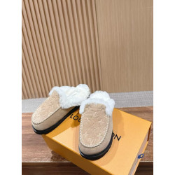 루이비통 코르티나 클로즈드 뮬