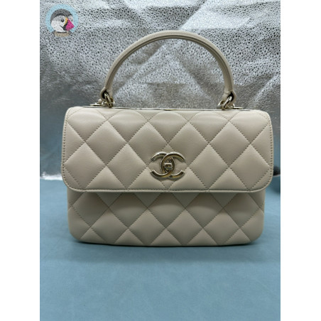 지존샵 샤넬 트렌디 CC 베이지 램스킨 골드 메탈 탑 핸들 백 25CM