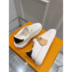 루이비통 타임 아웃 스니커즈