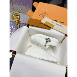 루이비통 타임 아웃 스니커즈