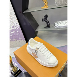 루이비통 타임 아웃 스니커즈