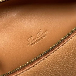 로로피아나 19CM