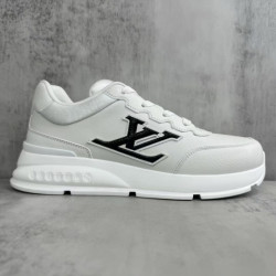 루이비통 LV 클래식 스니커즈