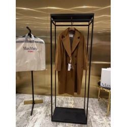 막스마라 小陈   -0.5