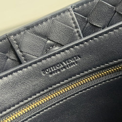 보테가 징 静 25CM X 22CM X 10.5CM