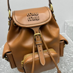 미우미우 豆  小号  1180  大号  1380