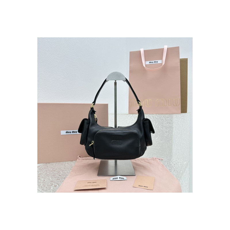 미우미우 豆 21CM X 6CM X 12CM