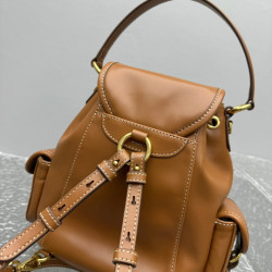 미우미우 豆  小号  1180  大号  1380