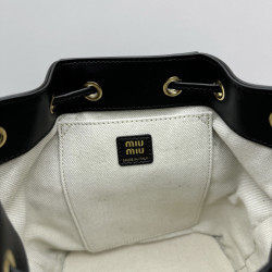 미우미우 豆  小号  1180  大号  1380