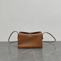 셀린느 트리오 플랩 스무스 램스킨 시라 소프트 탄컬러 백