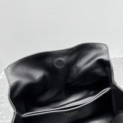 프라다 豆 25CM X 18.5CM X 11CM