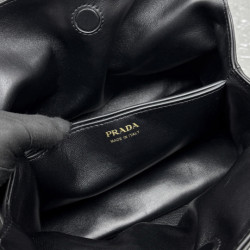 프라다 豆 25CM X 18.5CM X 11CM