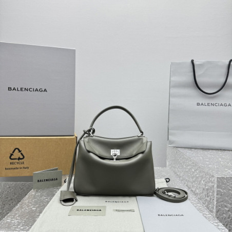 발렌시아가 23CM