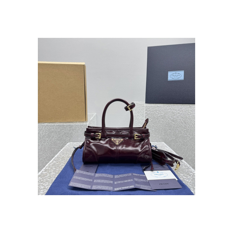 프라다 24CM X 12CM X 7CM