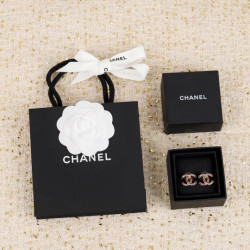 샤넬 귀걸이 - CHANEL EARRING