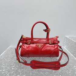 프라다 24CM X 12CM X 7CM