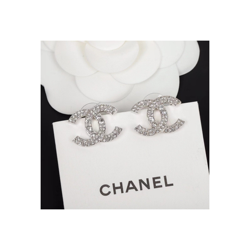 샤넬 귀걸이 - CHANEL EARRING