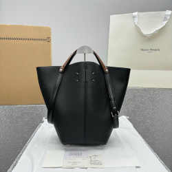 더로우 42CM X 33CM